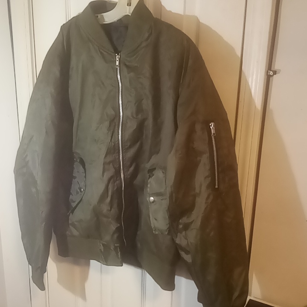 Men's jacket - Picture 2 of 3